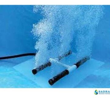 تفاوت بین دیفیوزر ها : دیفیوزرهای حباب ریز حباب قطر کمتری را برای فرآیند هوادهی تولید می کنند که به طور معمول  1 تا 3 میلی متر قطر دارند.